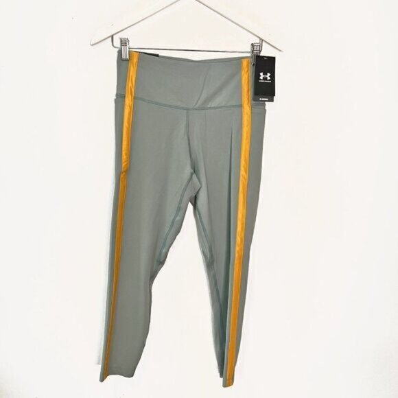 Under Armour UA Meridian Shine Ankle Leggings in Grey Shine - Picture 2 of 6